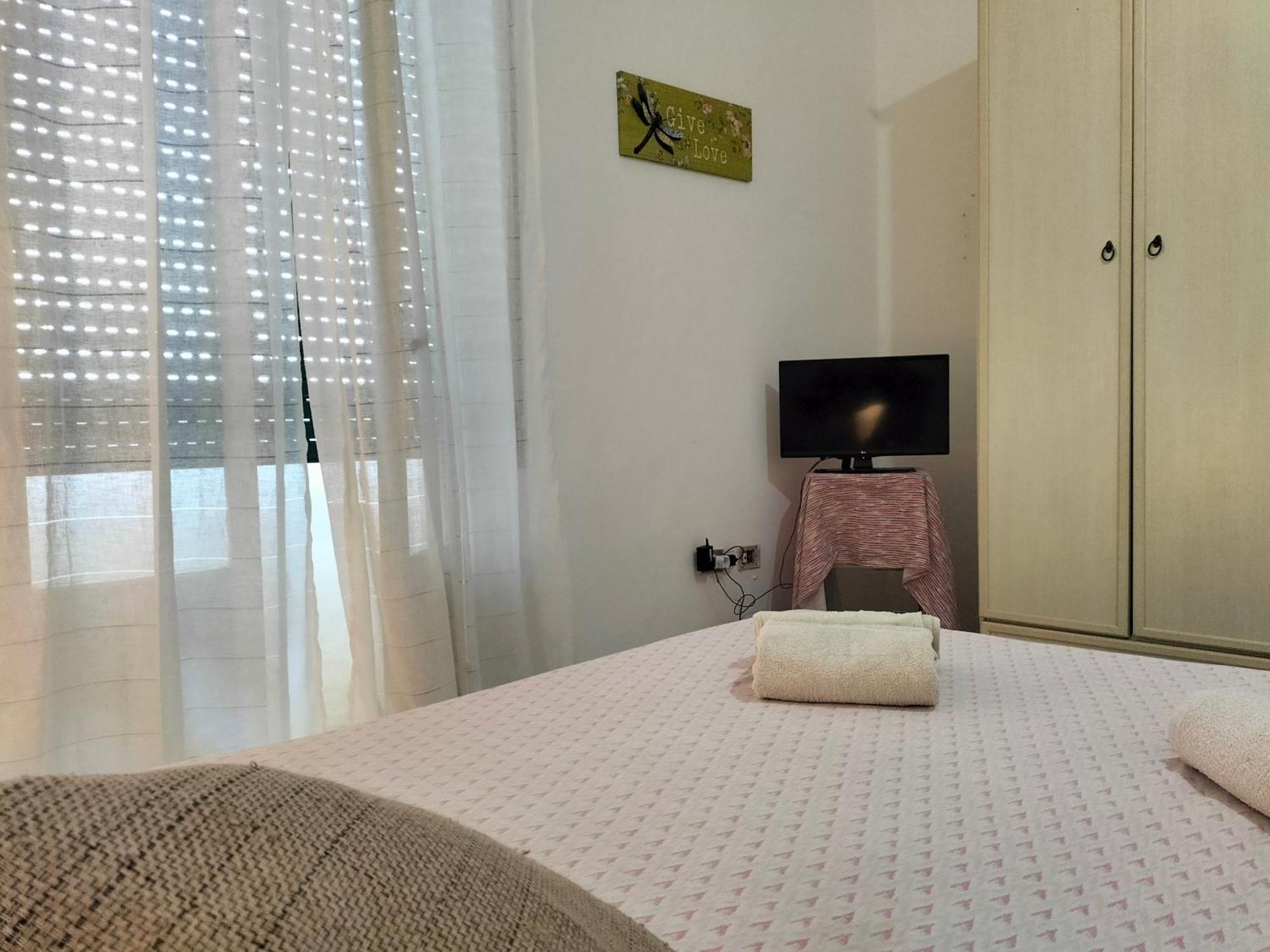 הוילה פקינו Just Sleep Rimangono Poche Prenotazioni Disponibili מראה חיצוני תמונה